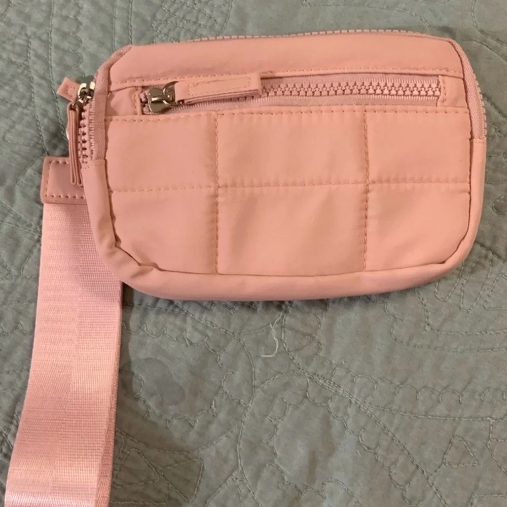 Pink Wristlet bag purse wallet travel party ID gifts holiday sport work preppy